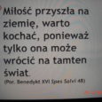 Dro­dzy Sąsie­dzi, Człon­ko­wie Wspól­no­ty Krwi Chry­stu­sa, Przy­ja­cie­le nasze­go Domu Misyj­ne­go i Zgromadzenia! Tego wła­śnie życzy­my Wam z całe­go ser­ca na tego­rocz­ne Boże Naro­dze­nie dla Waszych Serc, Domów, Wspól­not i Rodzin ! Niech Boża […]